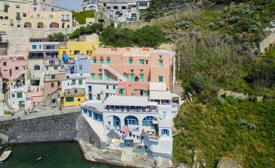 Residenza Mena Marina Corricella Apartment Procida Luaran gambar