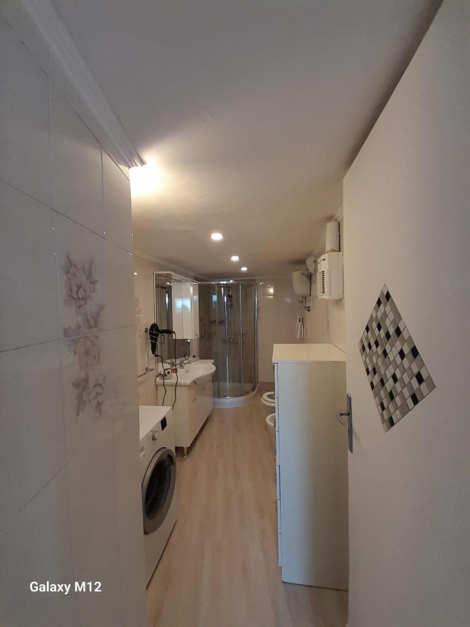 Residenza Mena Marina Corricella Apartment Procida Luaran gambar